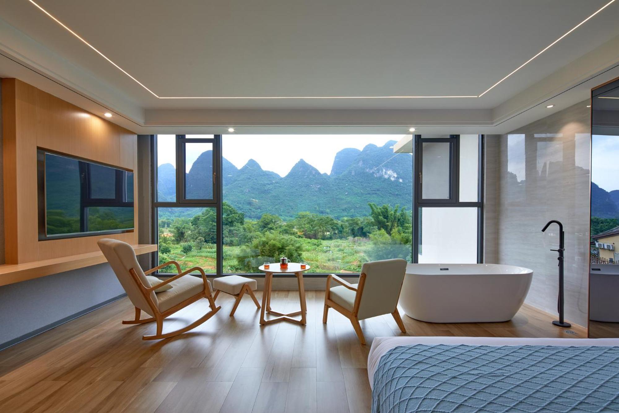Yangshuo Fortune Lake Inn- One Way Free Pick Up From Airport Or Ts Over 3 Nights ภายนอก รูปภาพ
