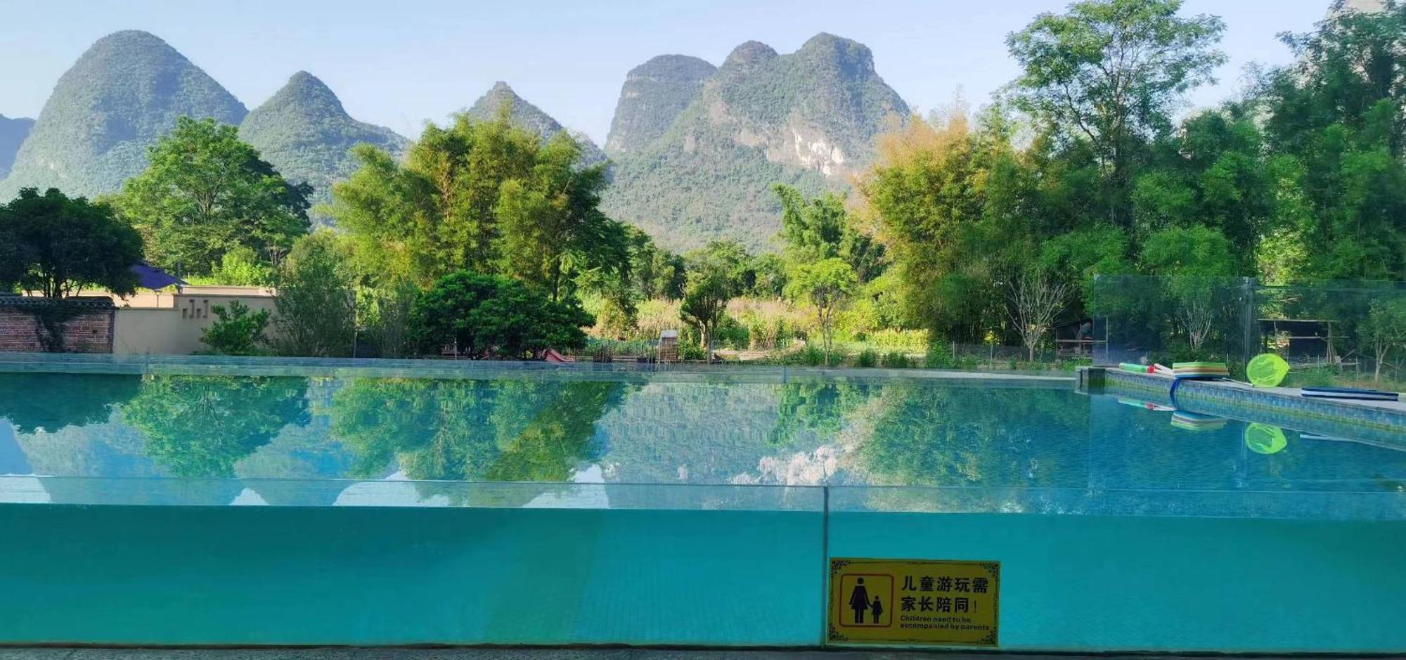 Yangshuo Fortune Lake Inn- One Way Free Pick Up From Airport Or Ts Over 3 Nights ภายนอก รูปภาพ